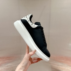 Alexander Mcqueen Low Shoes